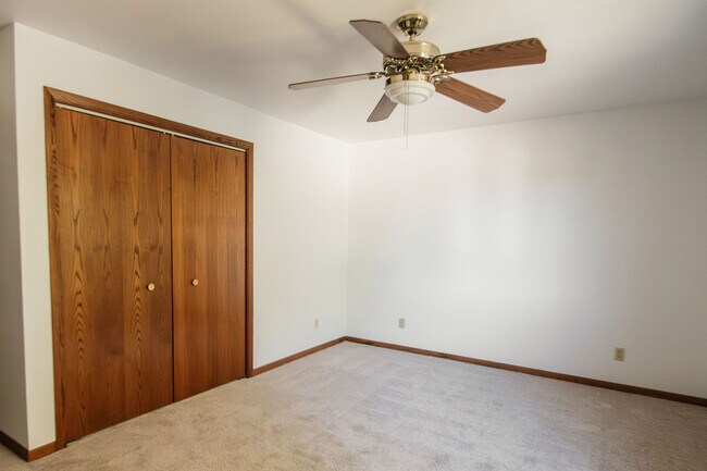 Building Photo - 3052 Acker St