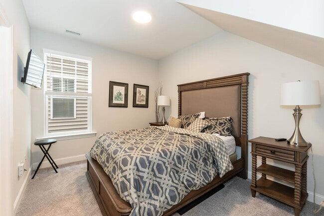 Building Photo - Brier Creek Living in a 4 Bedroom 3.5 Bath...