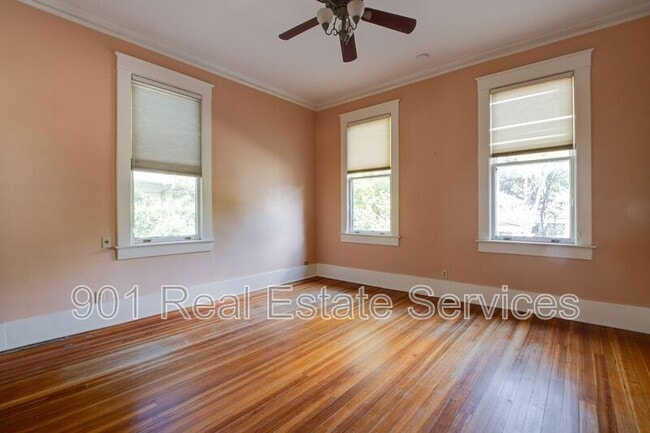 Building Photo - 225 N McNeil St