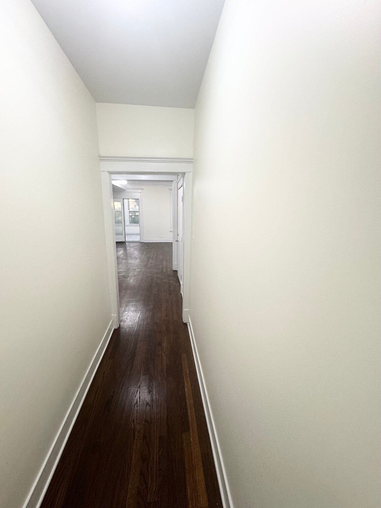 Building Photo - 4313 S King Dr