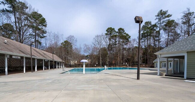 Building Photo - Four-Bedroom Home in Harrington Grove neighborhood!
