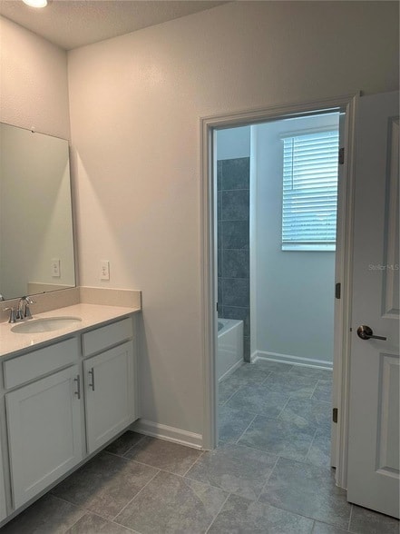 Building Photo - 2525 Relaxing Ln