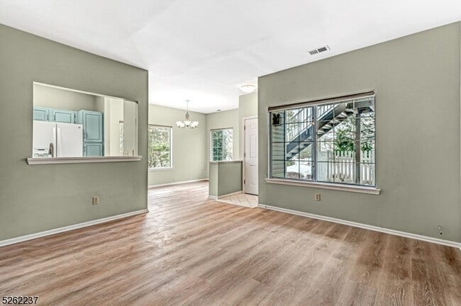 Building Photo - 78 Academy Ct