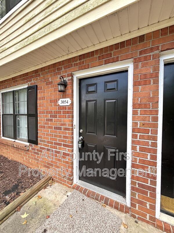 Building Photo - 3054 Destin Cir