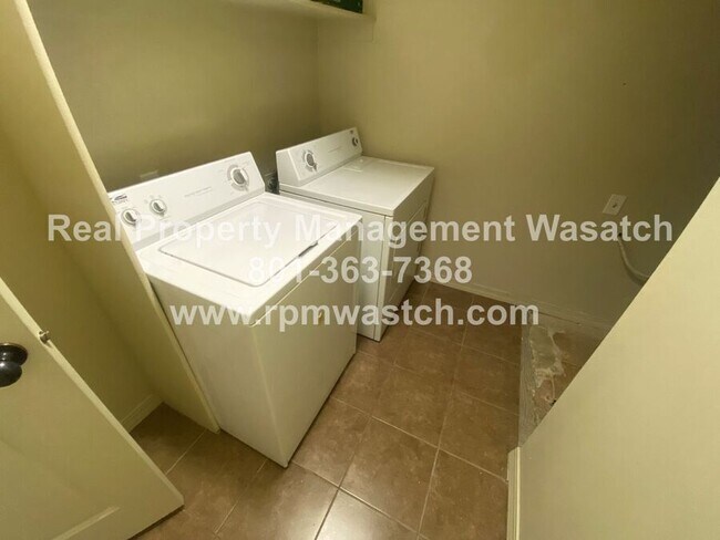 Building Photo - 846 Cedar Pine Ct