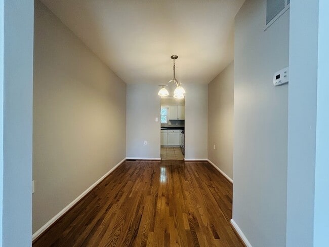 Building Photo - 3503 Aviary Way