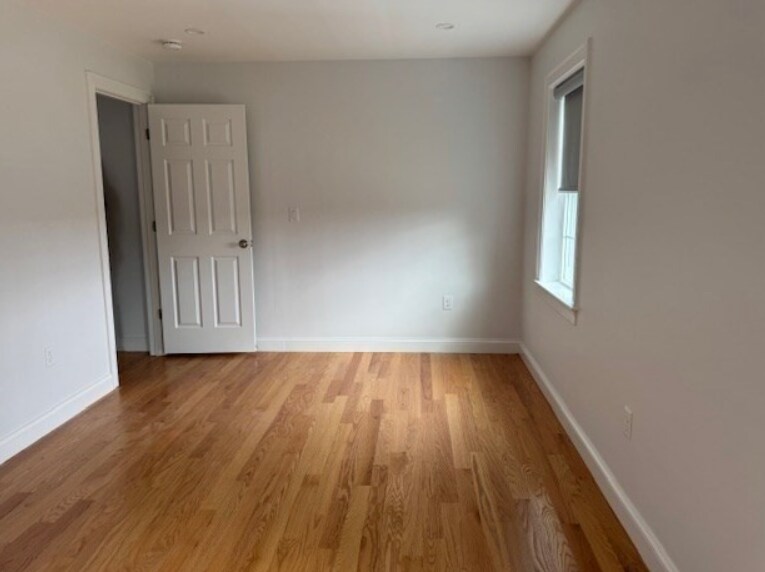 Building Photo - 78 Mountain Rd