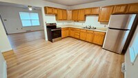 Building Photo - 1822-1824 Sawmill PL
