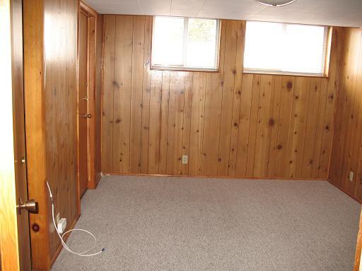 Bedroom - 718 S Elizabeth St