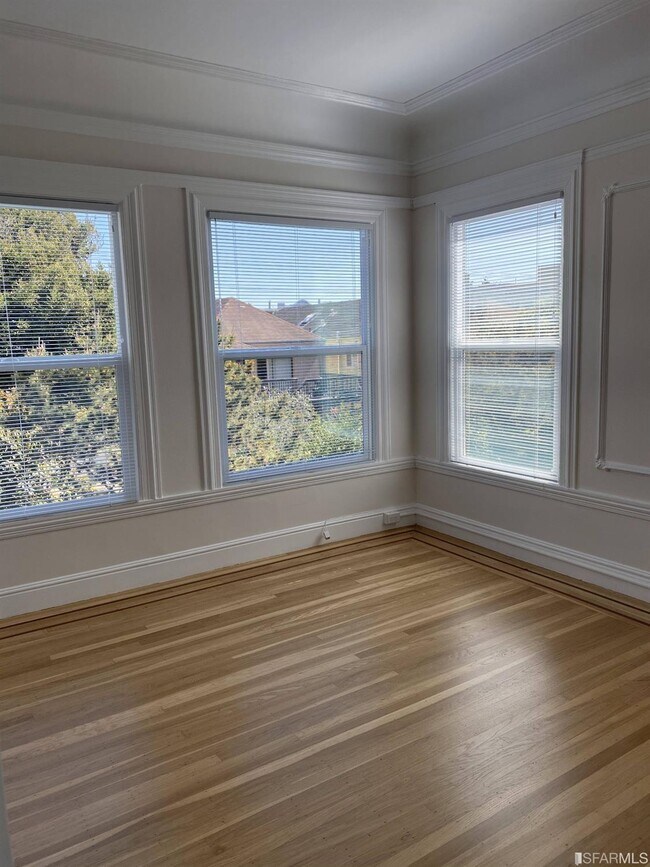 Building Photo - 614 Funston Ave