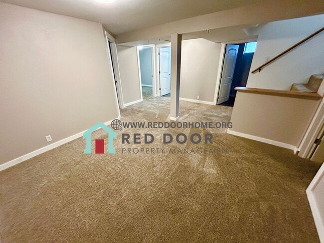 Building Photo - 4 Bed / 2 Bath Home for Rent — Great Falls, MT