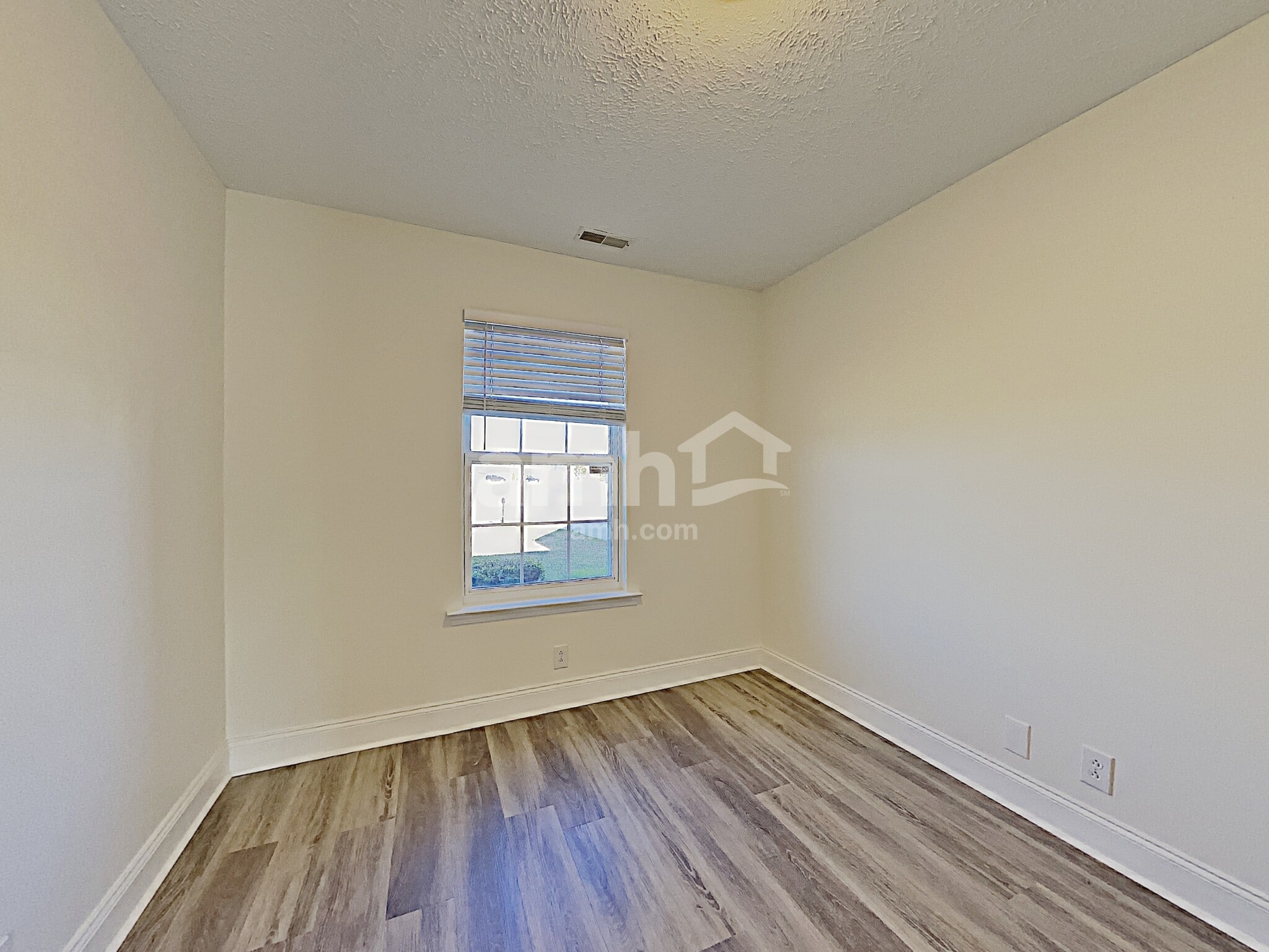 Building Photo - 1117 Mantle Way