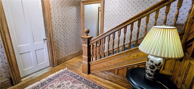 Building Photo - 315 Laurens St