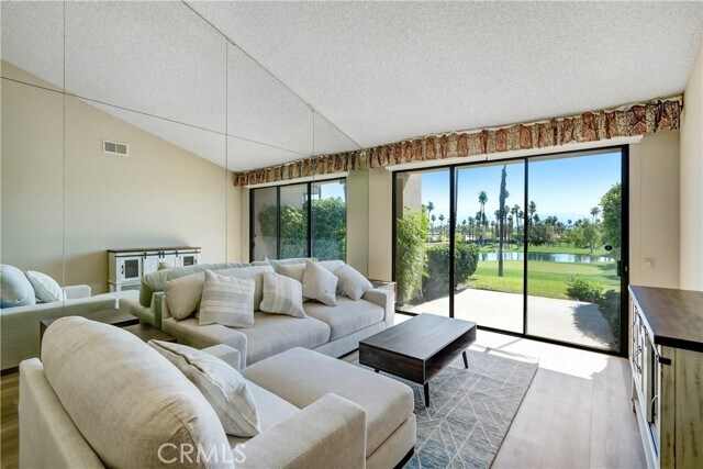 Building Photo - 39856 Narcissus Way
