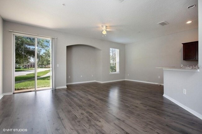 Building Photo - 6514 S Goldenrod Rd