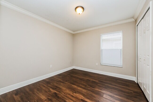 Building Photo - 35107 Meadow Reach Dr