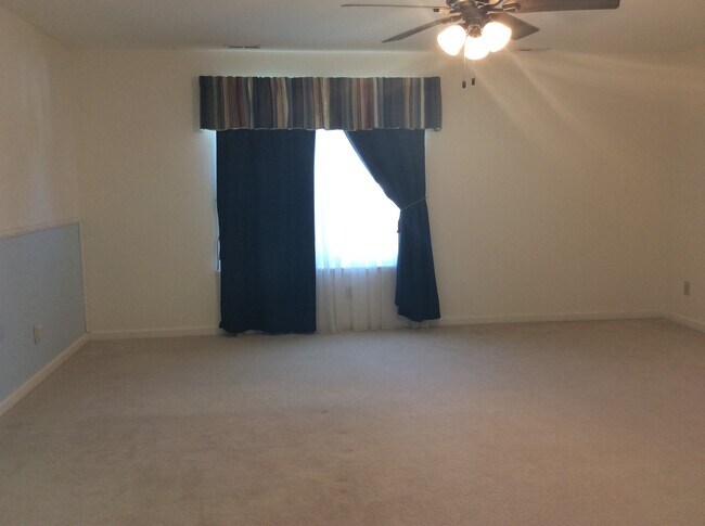 Building Photo - Vass Meadows