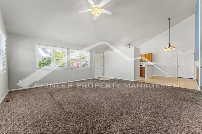 Building Photo - Spacious Home with Fenced Yard and Central AC