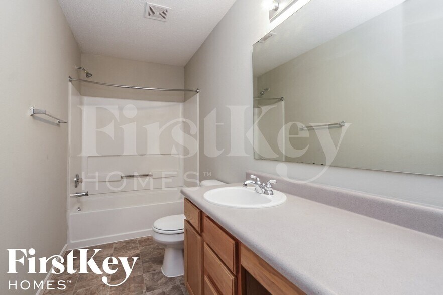 Building Photo - 2934 Redland Ln
