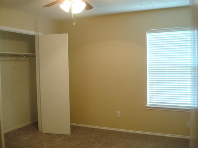 Building Photo - 1606 Ocean Dr