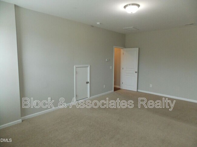 Building Photo - 603 Old Mill Village Dr