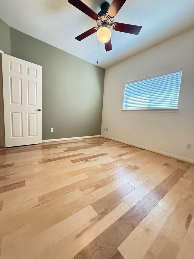 Building Photo - 17307 Stratford Green Dr