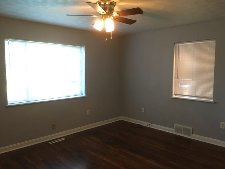 Living Room - 1201 7th St