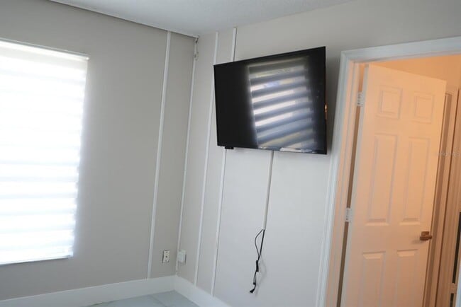 Building Photo - 600 Abaco Ct