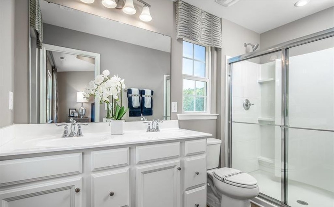 Master Bathroom - 7841 Blackbriar Way