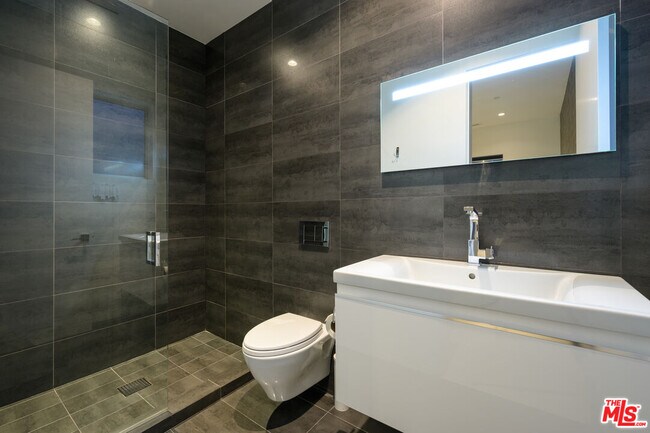 Building Photo - 6660 Colgate Ave