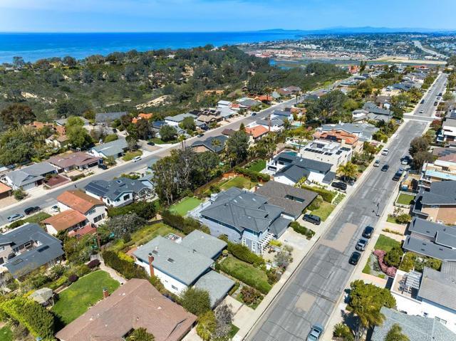 Building Photo - 14132 Half Moon Bay Dr