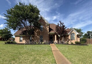 Building Photo - 3066 Shadow Green Ln