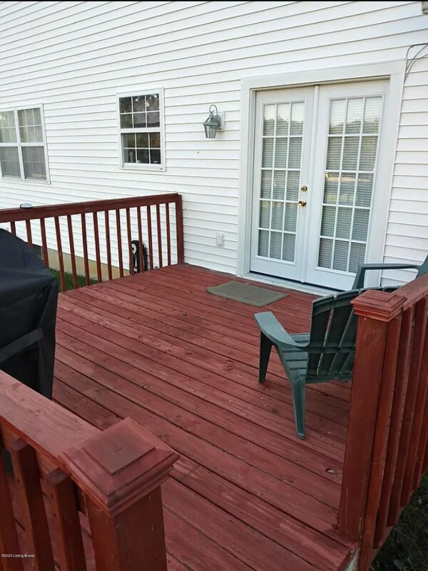 Building Photo - 143 Wiltshire Ave