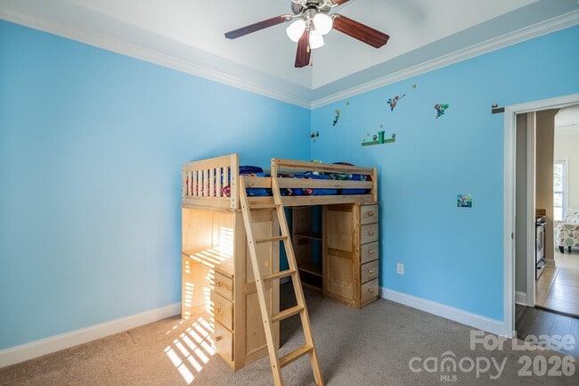 Building Photo - 141 Logan Ridge Dr