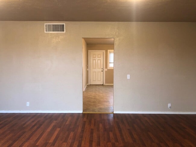 Building Photo - 7902 Clinton Ave