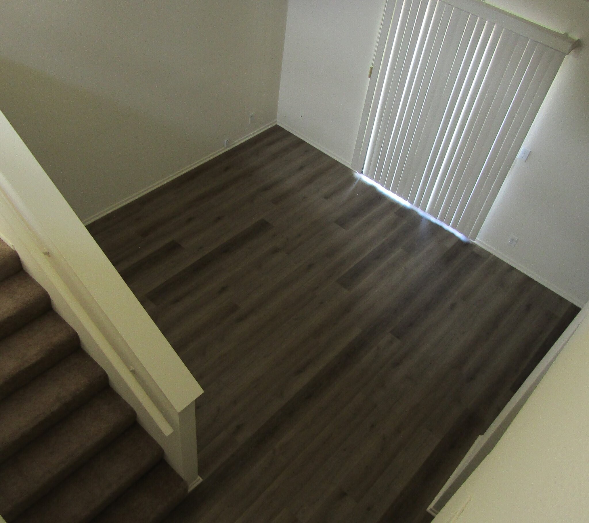 Building Photo - 800 E Rte 66