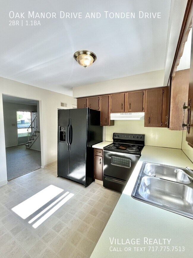 Building Photo - 188 Oak Manor Dr