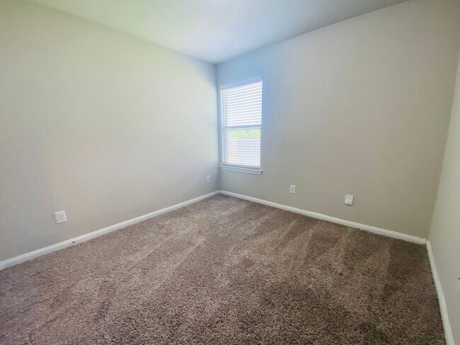 Building Photo - Charming and well-maintained home in a convenient Temple location