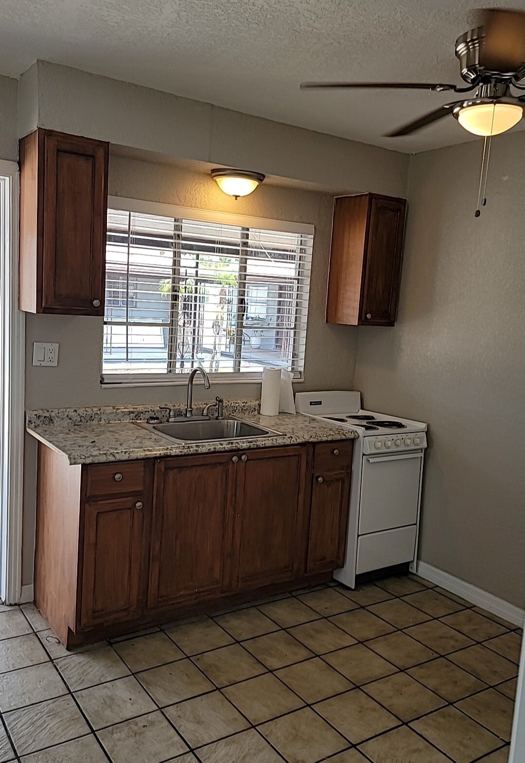 Building Photo - 601 Corey Ave