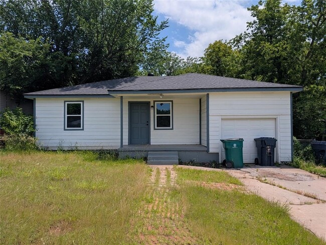 Primary Photo - 908 NE 31st St