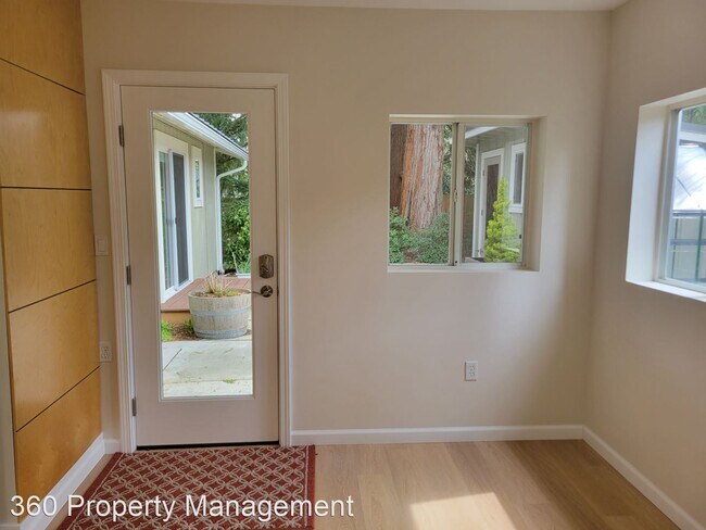 Building Photo - 3 br, 2 bath House - 1138 Thomas Street