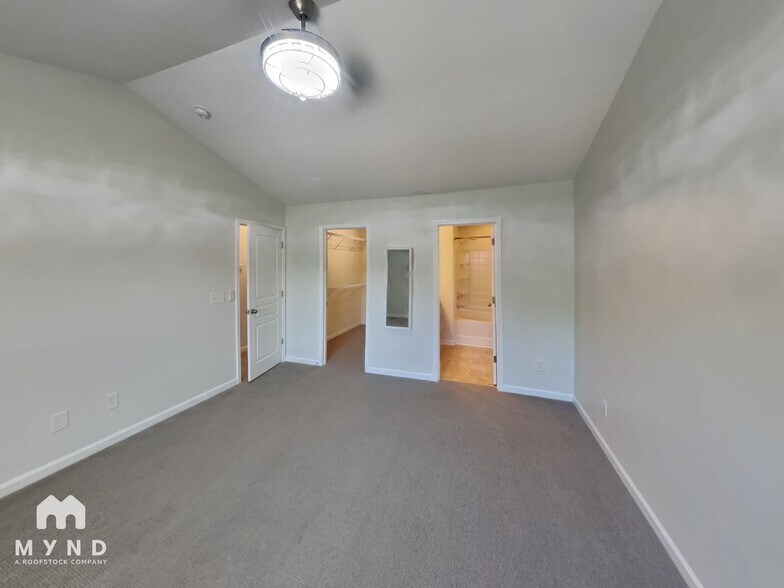 Building Photo - 182 Red Admiral Ct