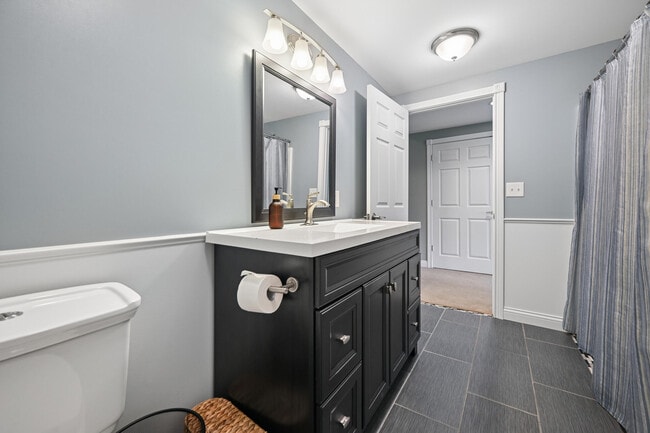 Building Photo - 135 Harbour Ridge