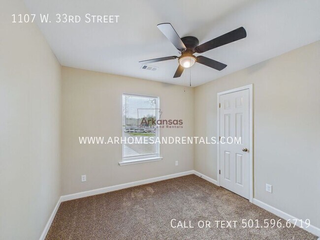 Building Photo - 1107 W 33rd St