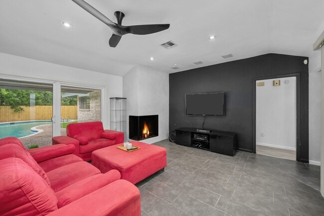 Building Photo - 3106 Salem Ct