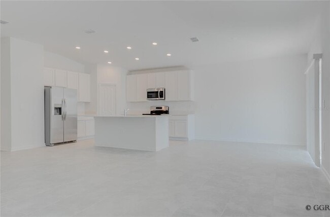 Building Photo - 5011 Worchester Dr