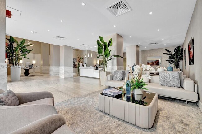 Building Photo - 2301 S Ocean Dr
