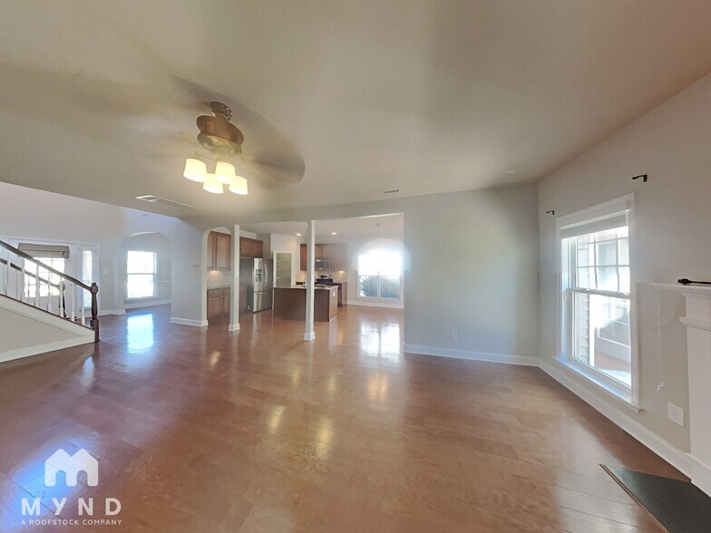 Building Photo - 1101 Forest Willow Ln