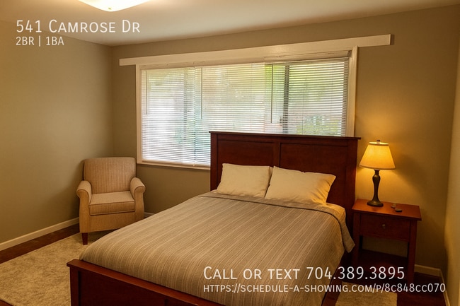 Building Photo - 541 Camrose Dr