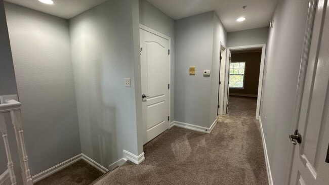 Building Photo - 3720 Messina Dr